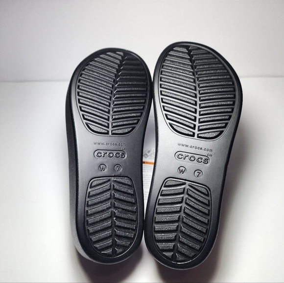 Crocs Women's Brooklyn Flip Flops SIZE 7 - Picture 4 of 5